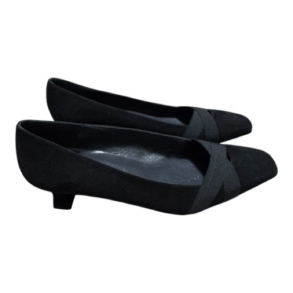 STUART WEITZMAN Womenโs Suede Kitten Heel, Black, Sz 9.5 - Picture 6 of 7
